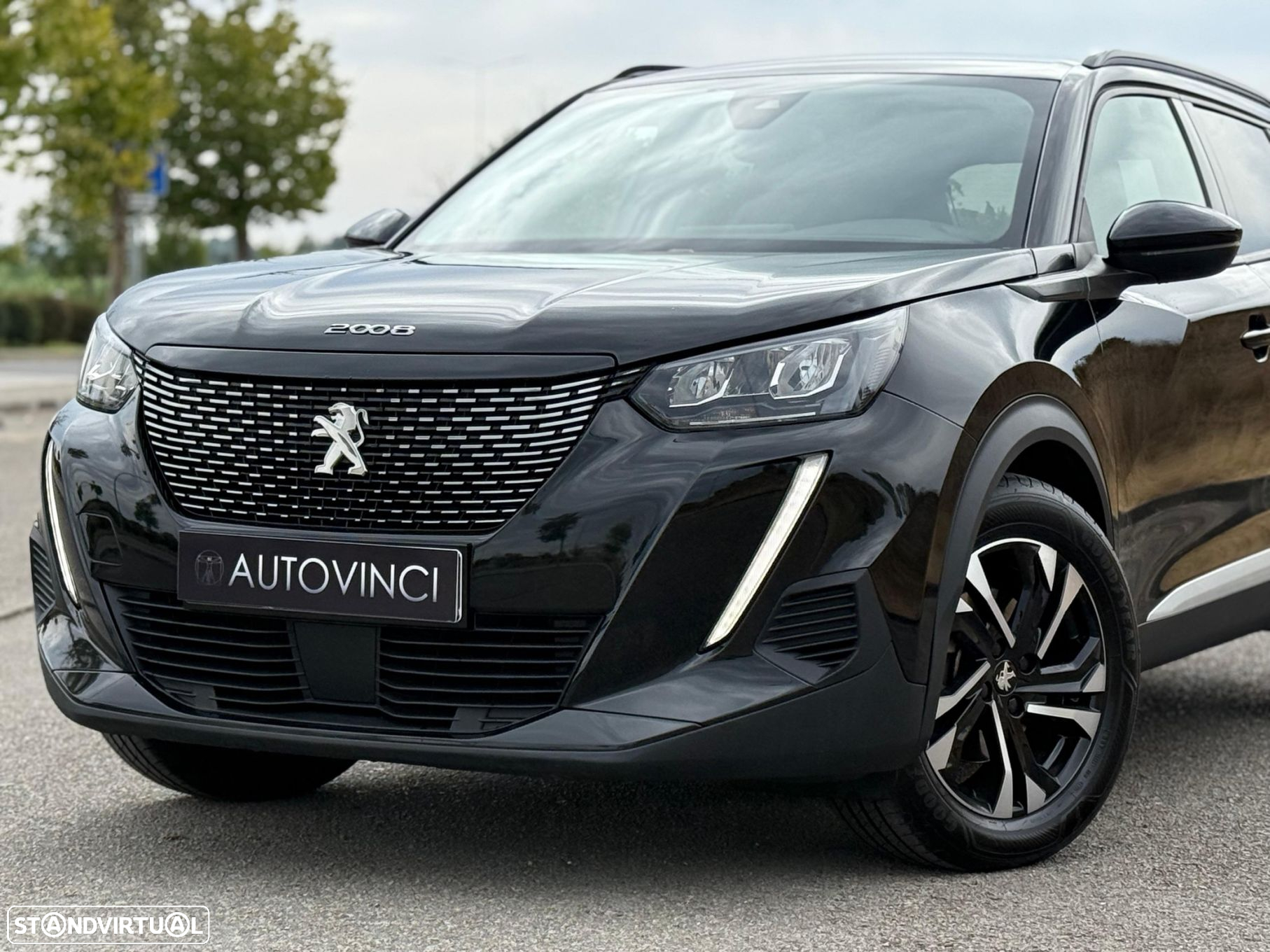 Peugeot 2008 1.5 BlueHDi Allure Pack EAT8 - 3