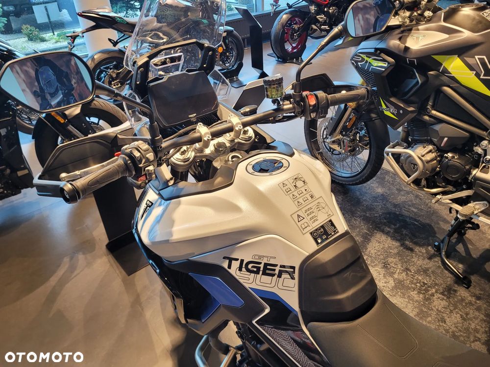 Triumph Tiger - 5
