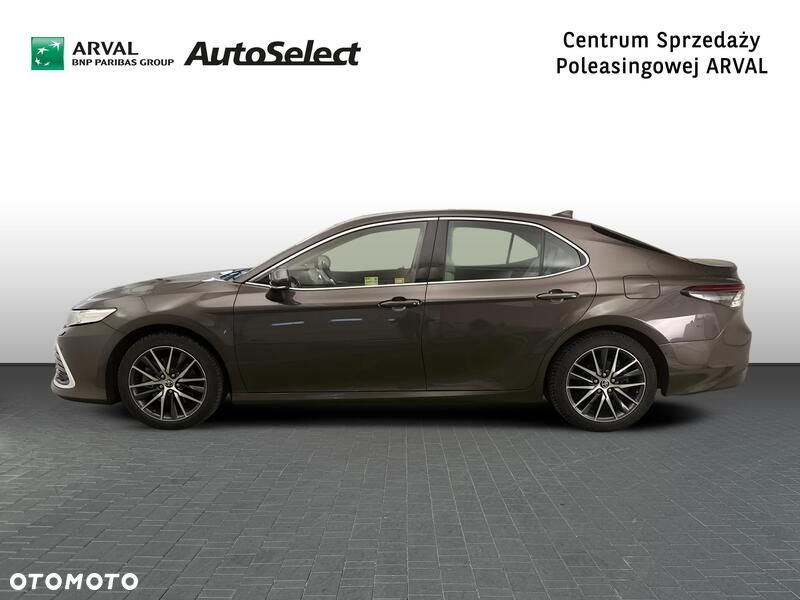 Toyota Camry 2.5 Hybrid Executive CVT - 2