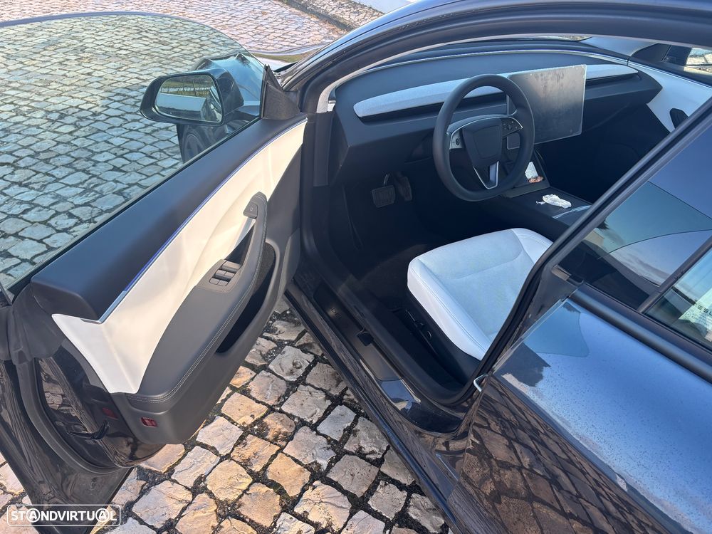 Tesla Model 3 Tração Traseira Standard - 9