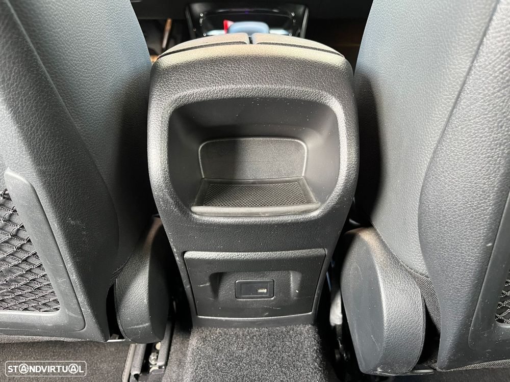 Mercedes-Benz A 250 e AMG Line - 31