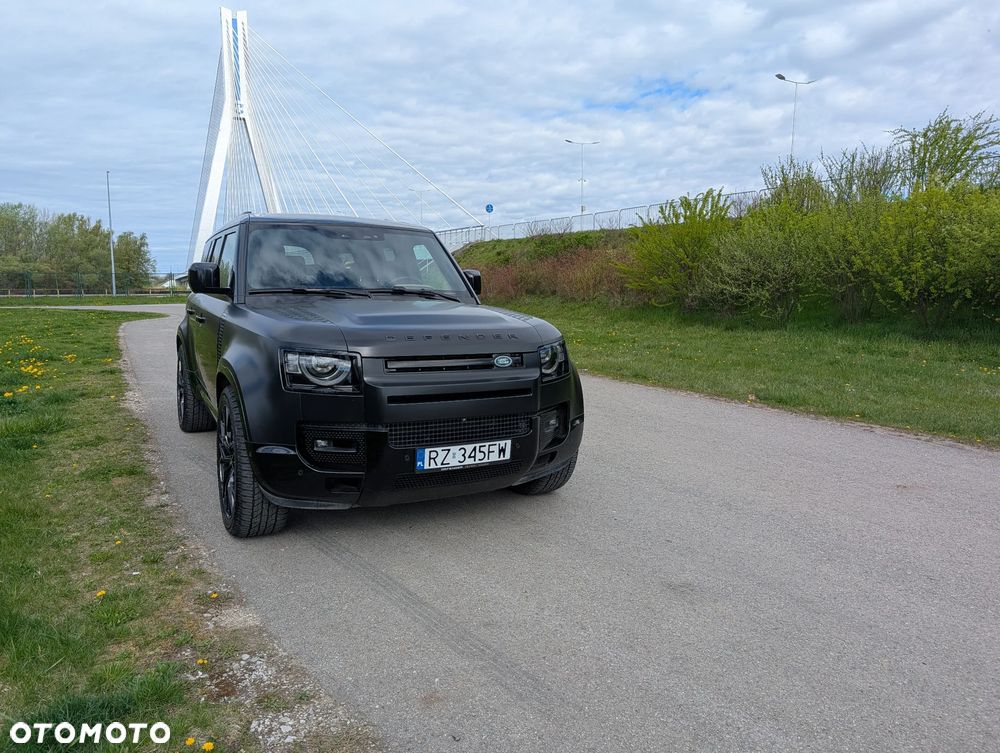 Land Rover Defender 3.0 D300 mHEV X-Dynamic HSE - 8