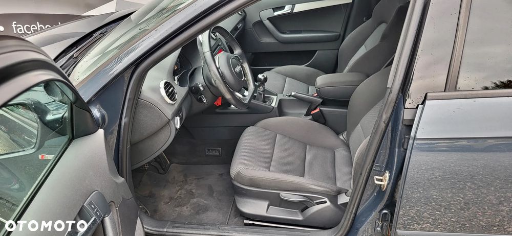 Audi A3 Sportback 2.0 TDI DPF quattro S line Sportpaket - 19