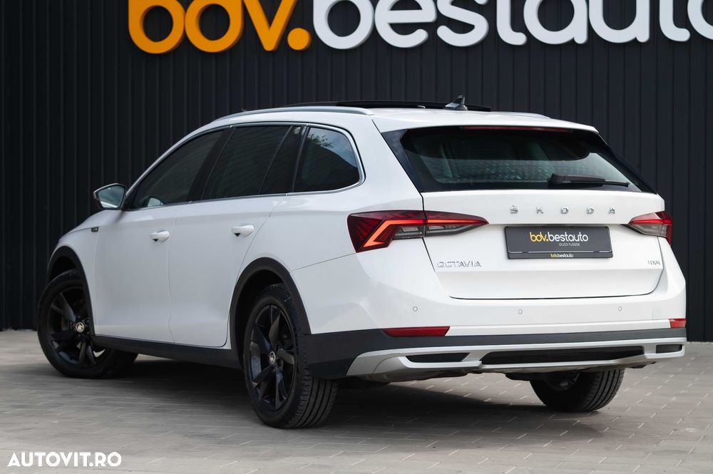 Skoda Octavia 2.0 TDI DSG 4X4 Scout - 40