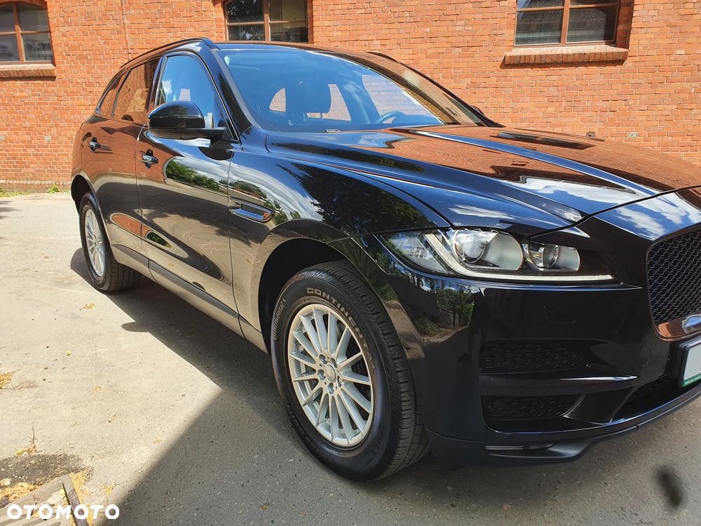 Jaguar E-Pace 2.0 i4D AWD First Edition - 2