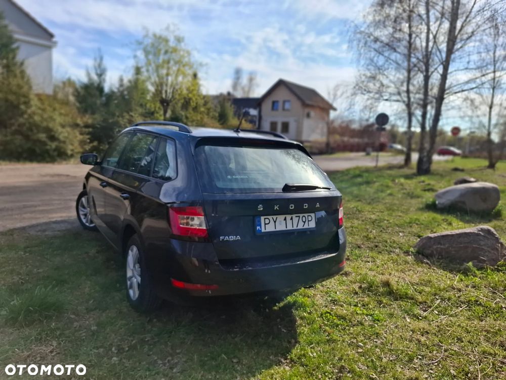 Skoda Fabia 1.0 TSI Ambition Plus - 3