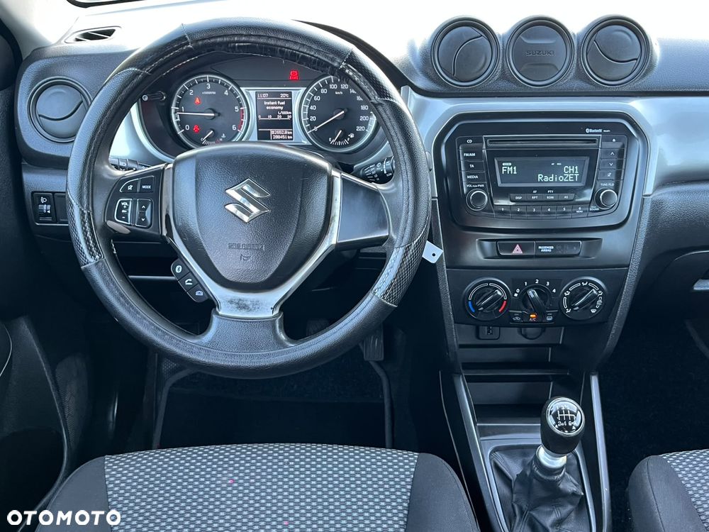 Suzuki Vitara - 12