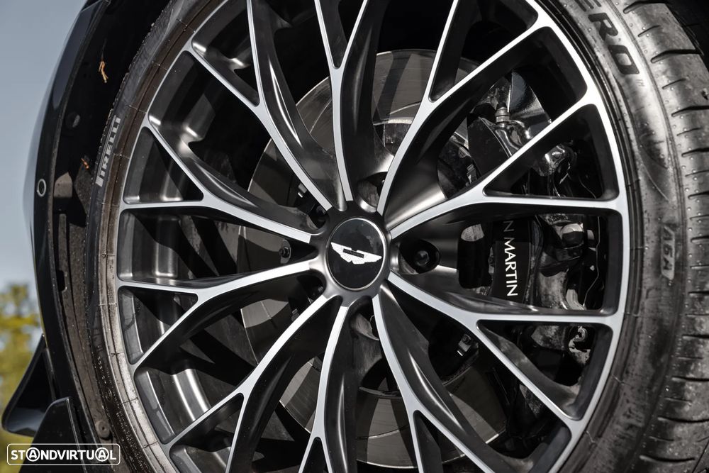 Aston Martin Vantage Roadster V8 F1 Edition - 11