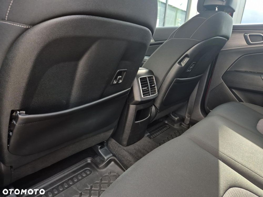 Kia Sportage 1.6 T-GDI L 2WD - 26