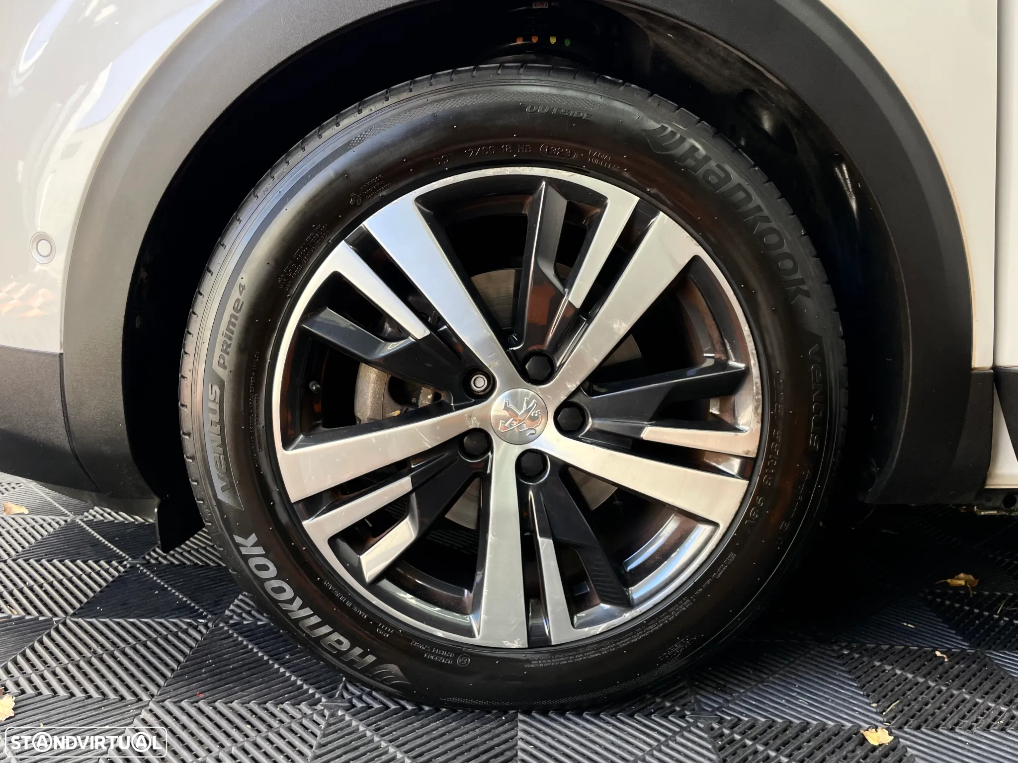 Peugeot 5008 1.6 BlueHDi Allure EAT6 J18 - 34