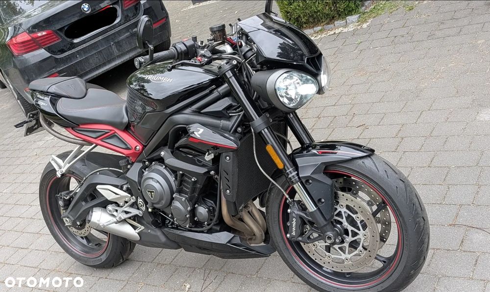 Triumph Street Triple - 5