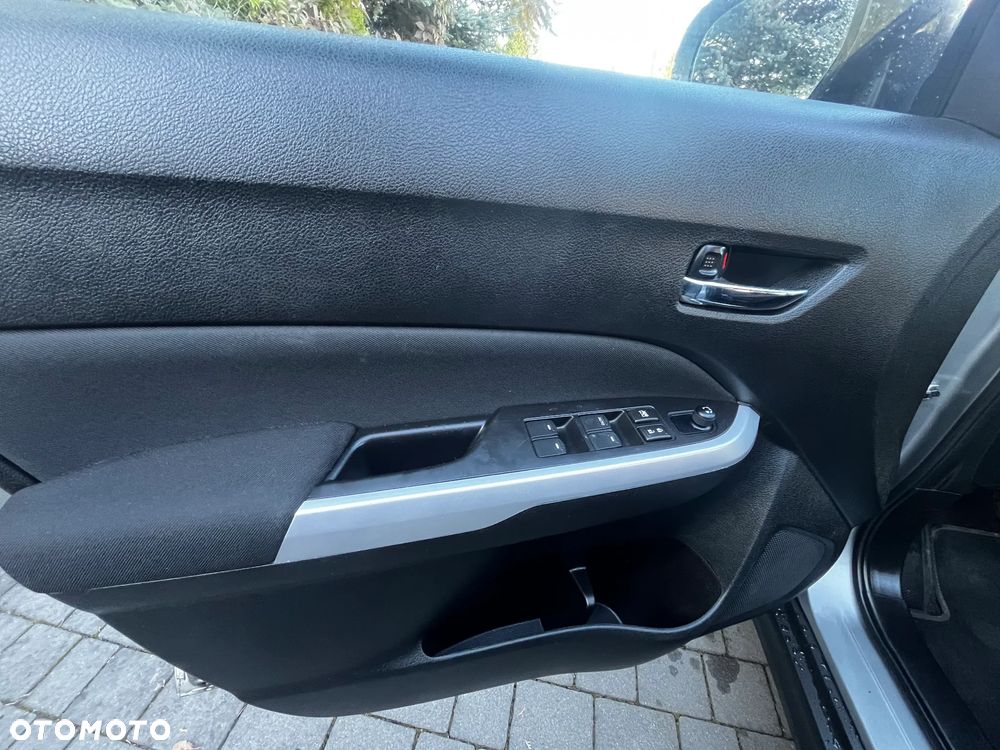 Suzuki Vitara 1.6 DDiS (4x4) Allgrip Comfort - 13