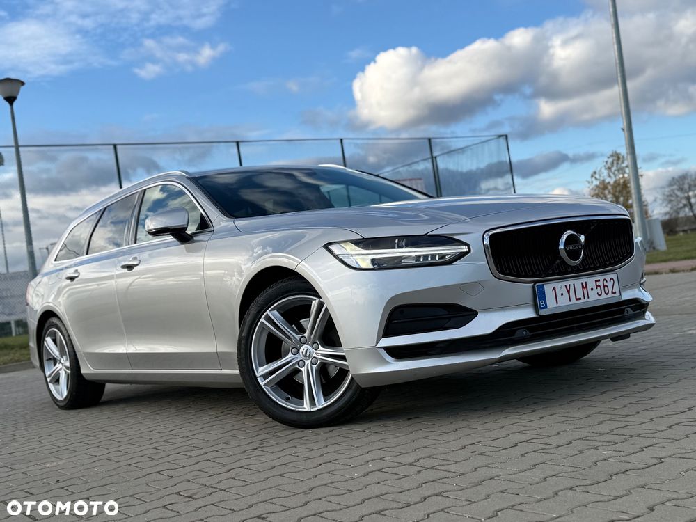 Volvo V90 D3 Geartronic Momentum - 32
