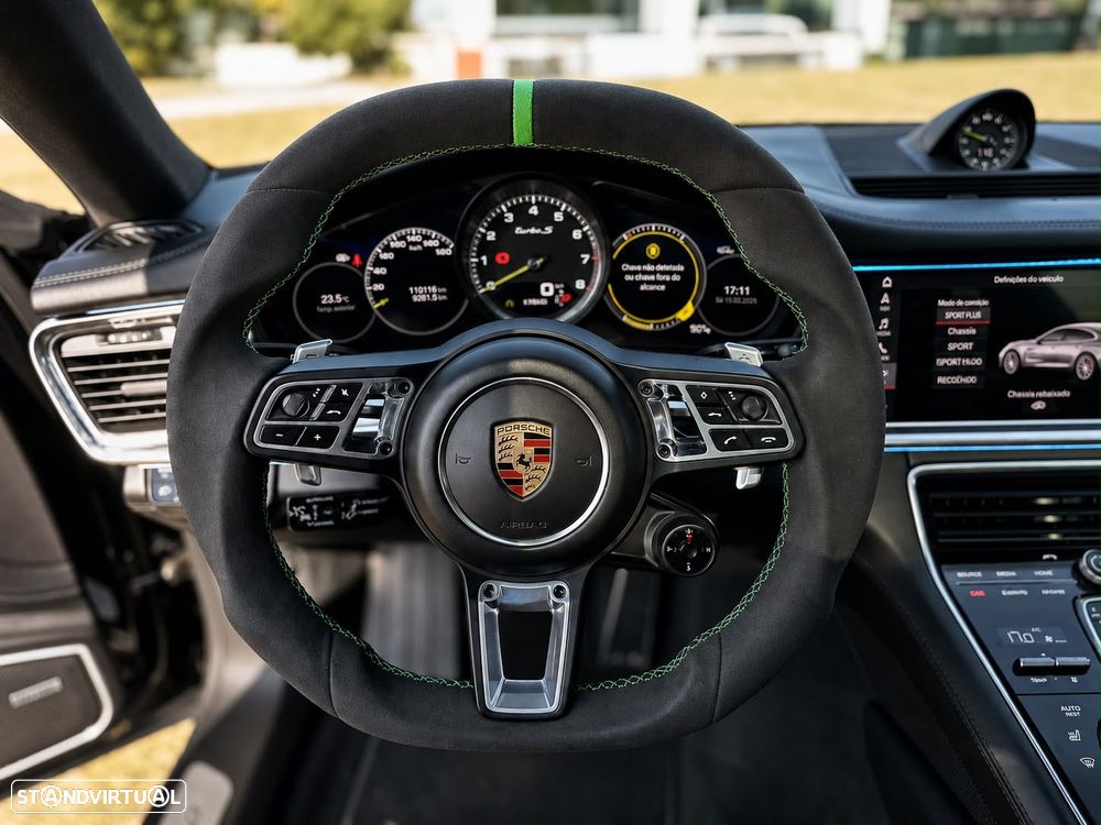 Porsche Panamera Turbo S - 10