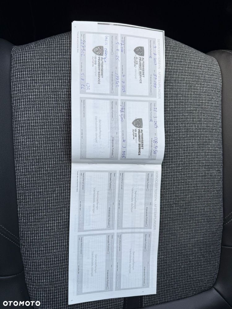 Peugeot 3008 1.5 BlueHDi Active S&S EAT8 - 38