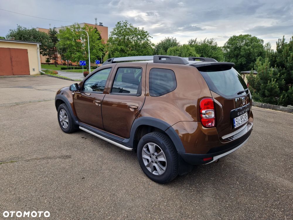 Dacia Duster 1.6 SCe Ambiance S&S - 4