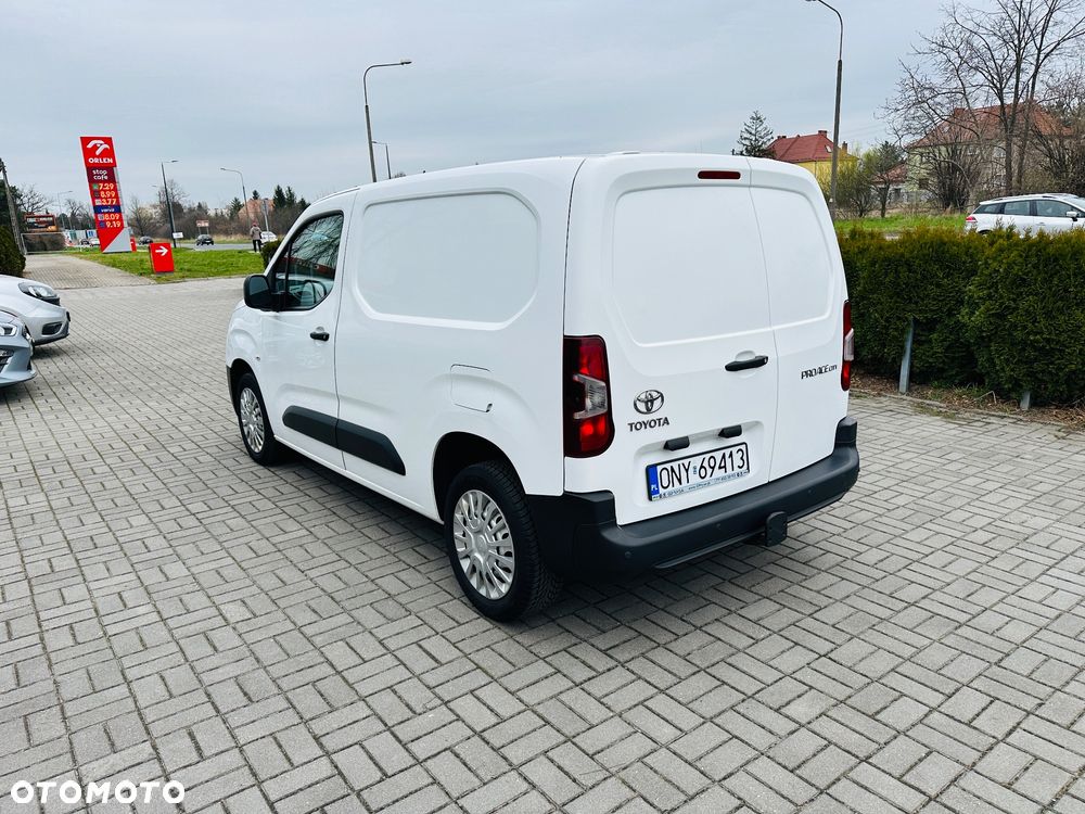 Toyota Proace City 1.5 D-4D  2,3t Active - 5