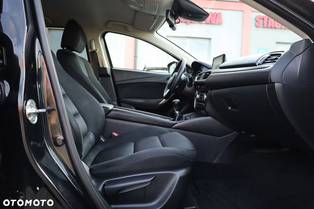 Mazda 6 2.0 SkyMotion - 25