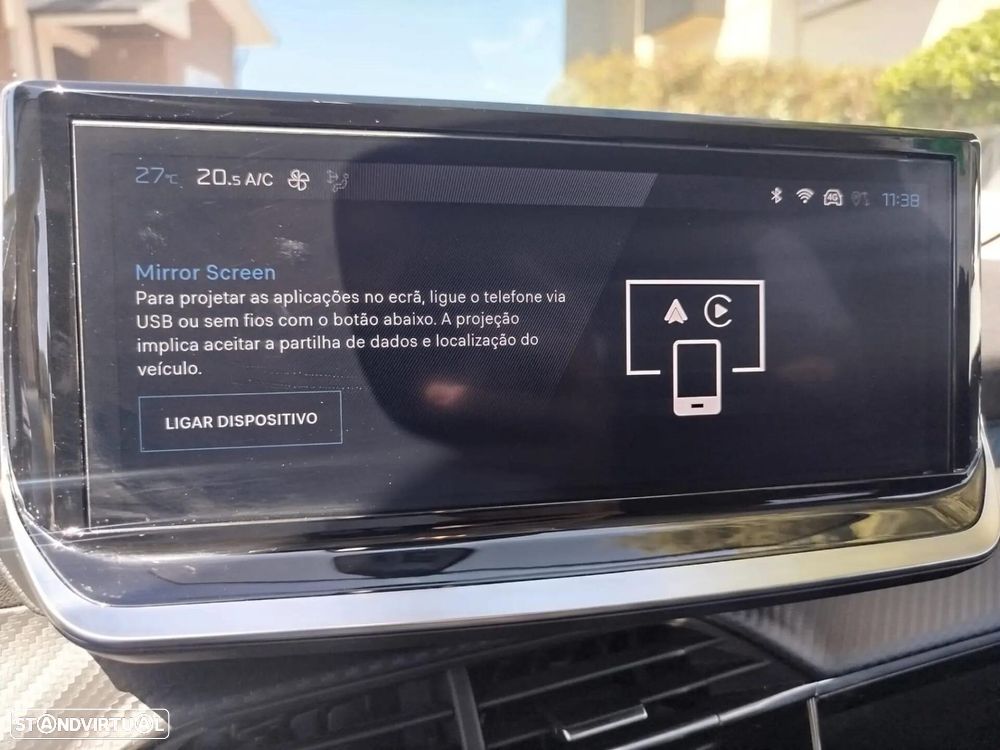 Peugeot 208 TURBO 100 Allure - 26