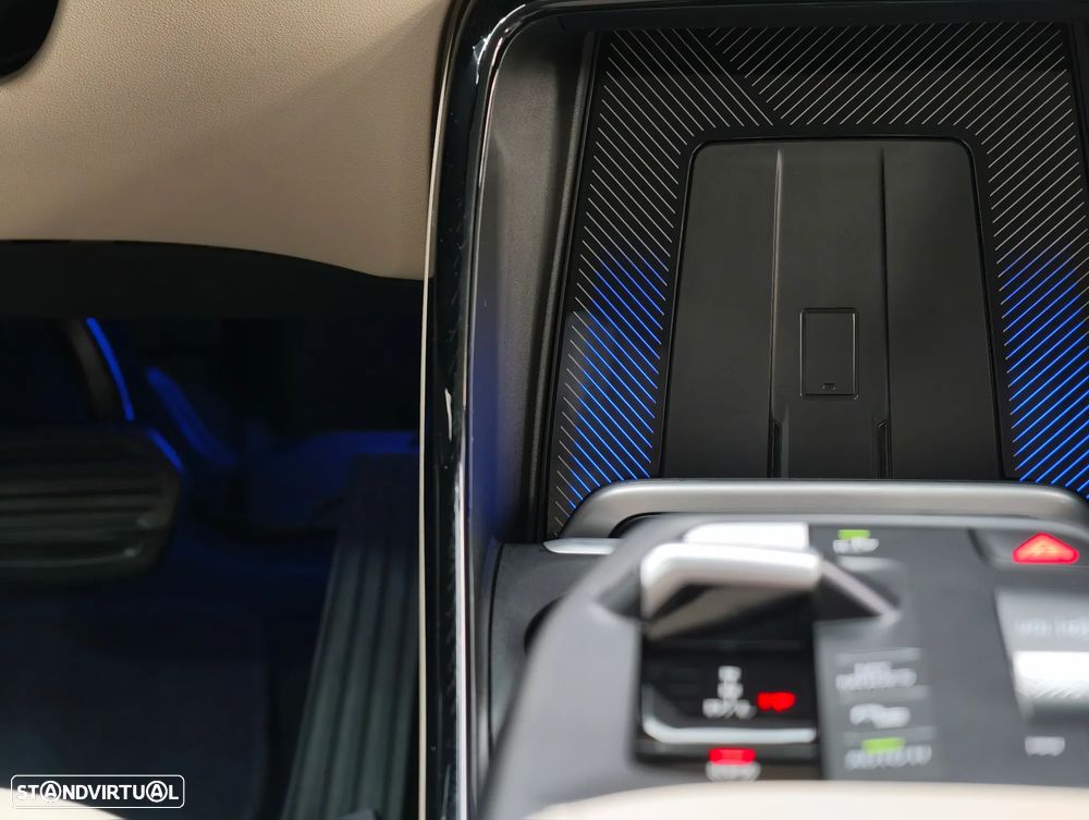 BMW X1 18 d sDrive Line Sport Auto - 28