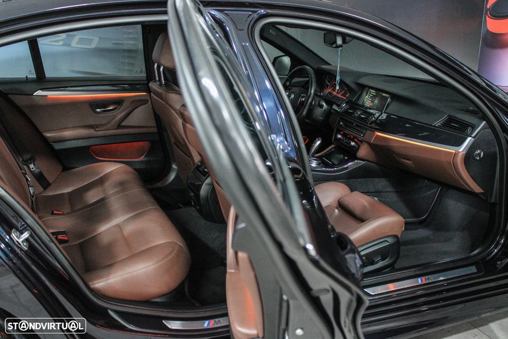 BMW 520 d Pack M Auto - 14