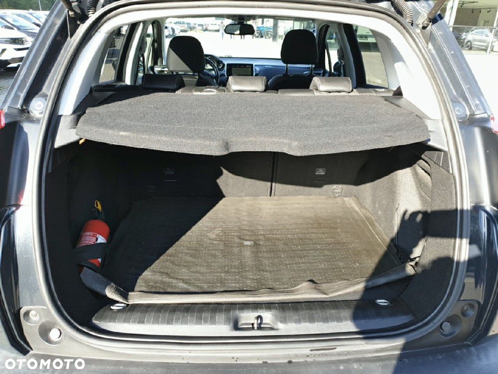 Peugeot 2008 - 7