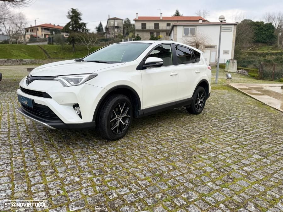 Toyota RAV4 2.0 D-4D Comfort+P.Sport - 22