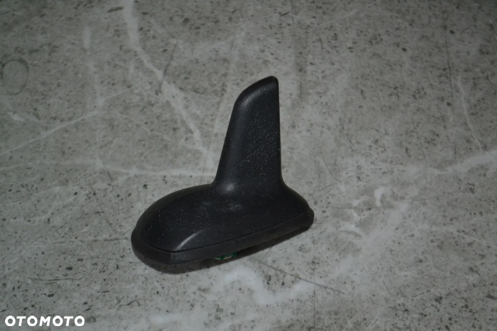 MERCEDES ANTENA DACHOWA RADIOWA 2048206275 - 1