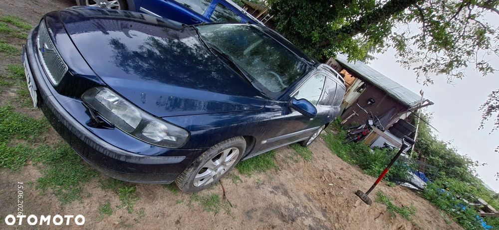 Volvo V70 2.4 - 7