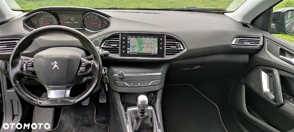 Peugeot 308 BlueHDi 120 Stop & Start Style - 21