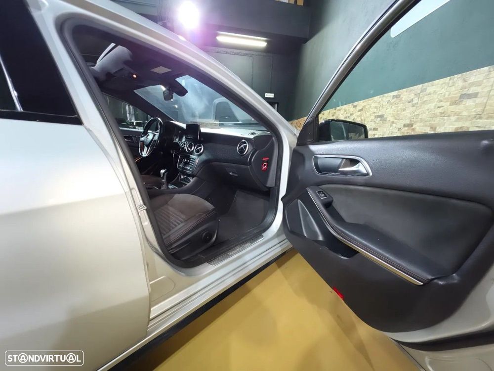 Mercedes-Benz A 200 CDI AMG Line - 11