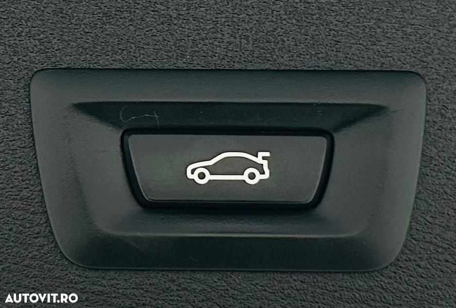 BMW X1 xDrive18d xLine - 24