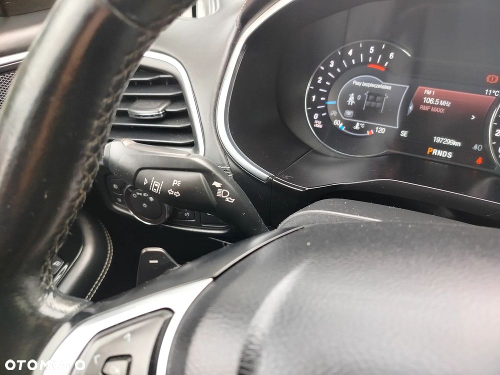 Ford S-Max 2.0 EcoBlue Bi-Turbo VIGNALE - 26