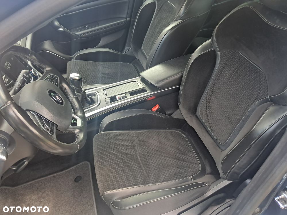 Renault Megane - 8