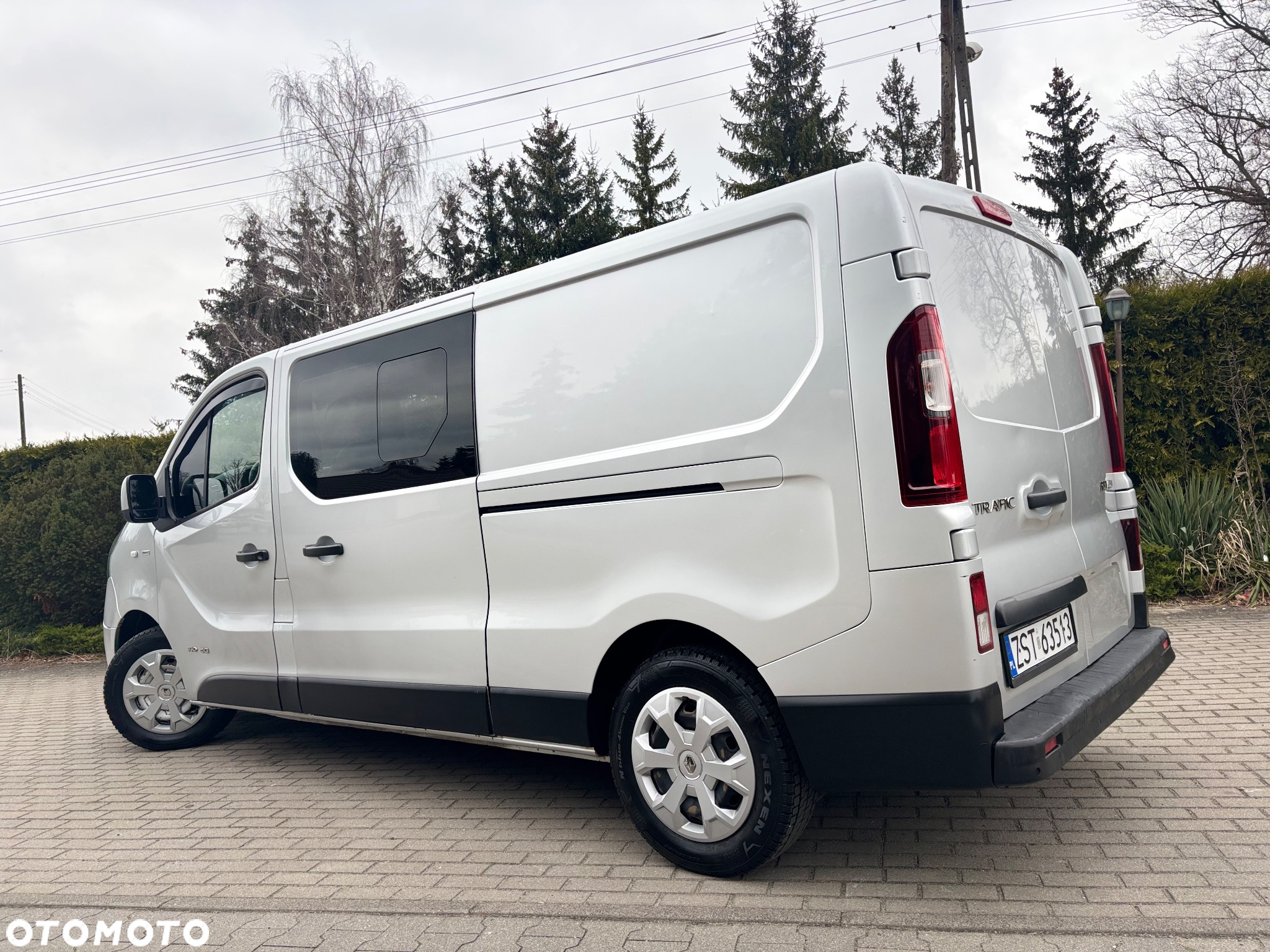 Renault TRAFIC LONG - 11