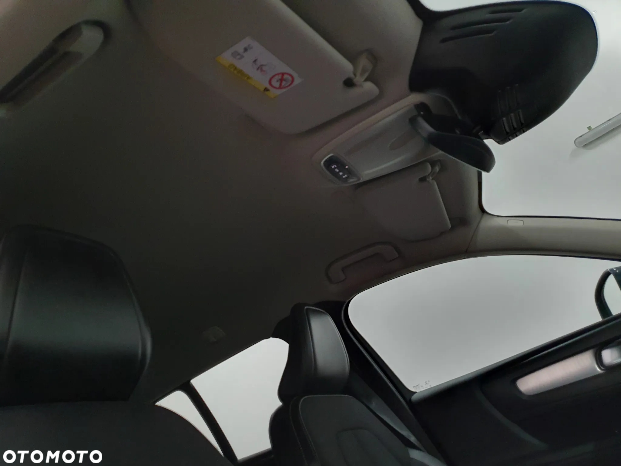 Volvo XC 40 D3 R-Design - 24