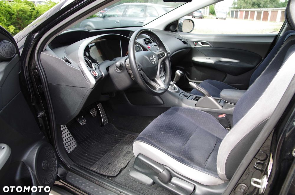 Honda Civic - 4