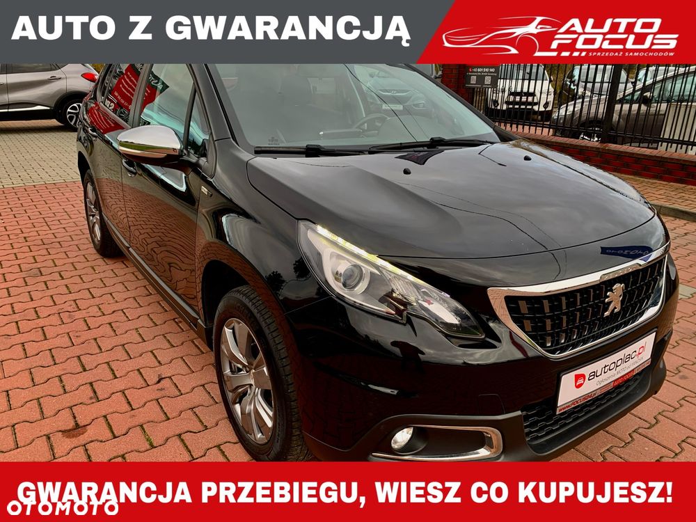 Peugeot 2008 1.2 Pure Tech Style EU6 - 1
