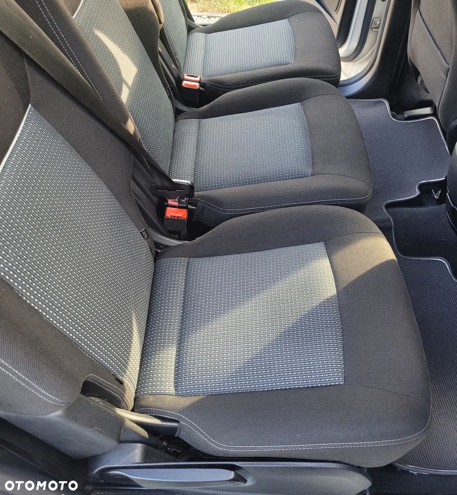 Ford S-Max 2.0 TDCi DPF Trend - 12