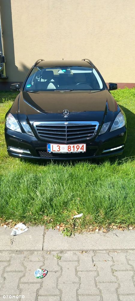 Mercedes-Benz Klasa E 220 CDI DPF BlueEFFICIENCY Automatik Elegance - 17