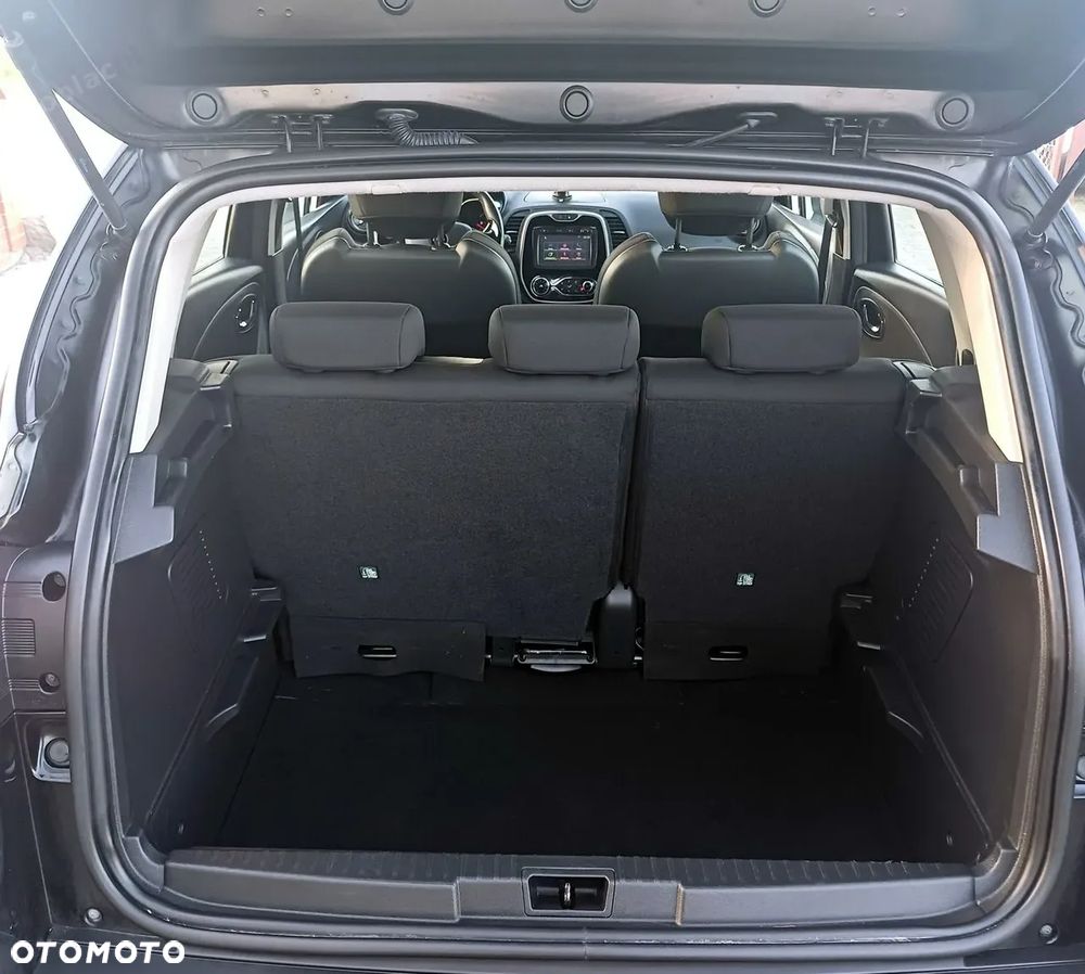 Renault Captur - 24