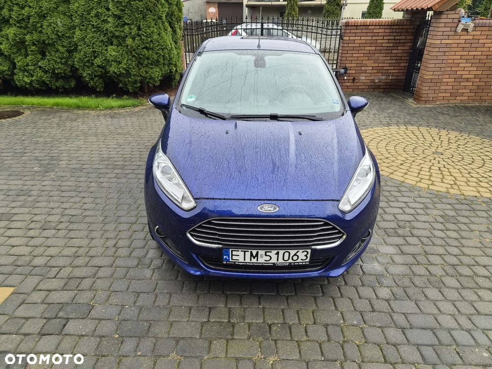 Ford Fiesta - 2