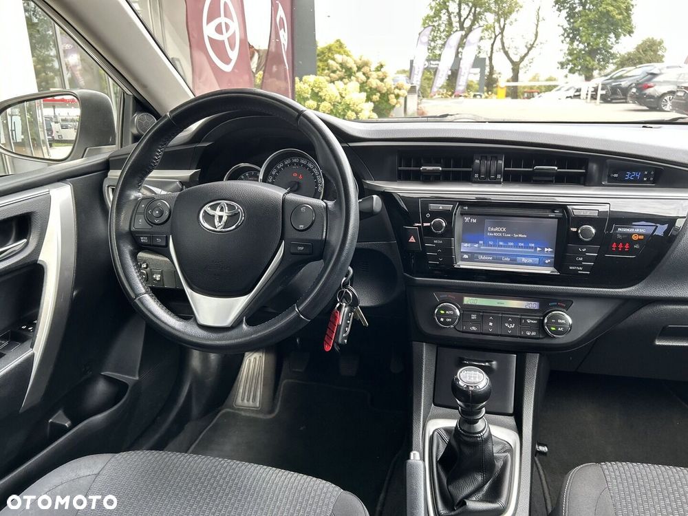 Toyota Corolla 1.6 Premium EU6 - 13