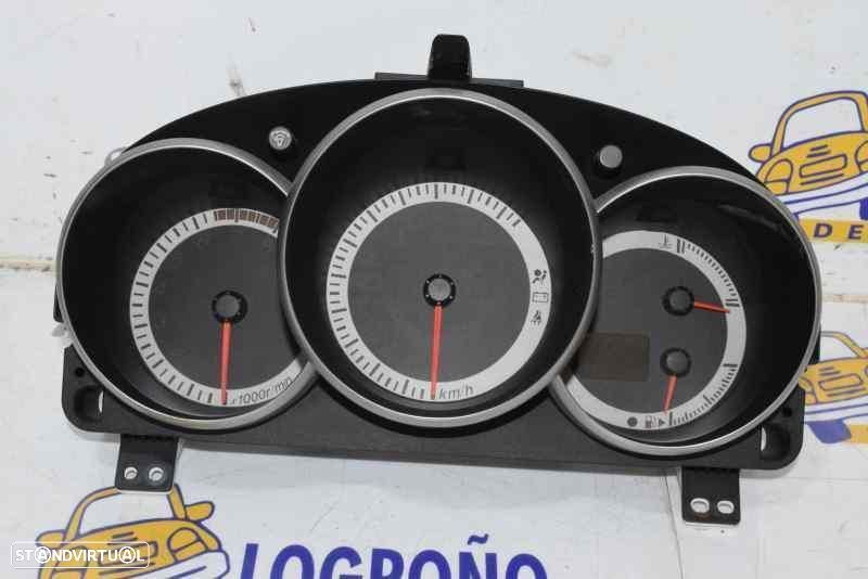 QUADRANTE MAZDA 3 BERLINA BK - 1