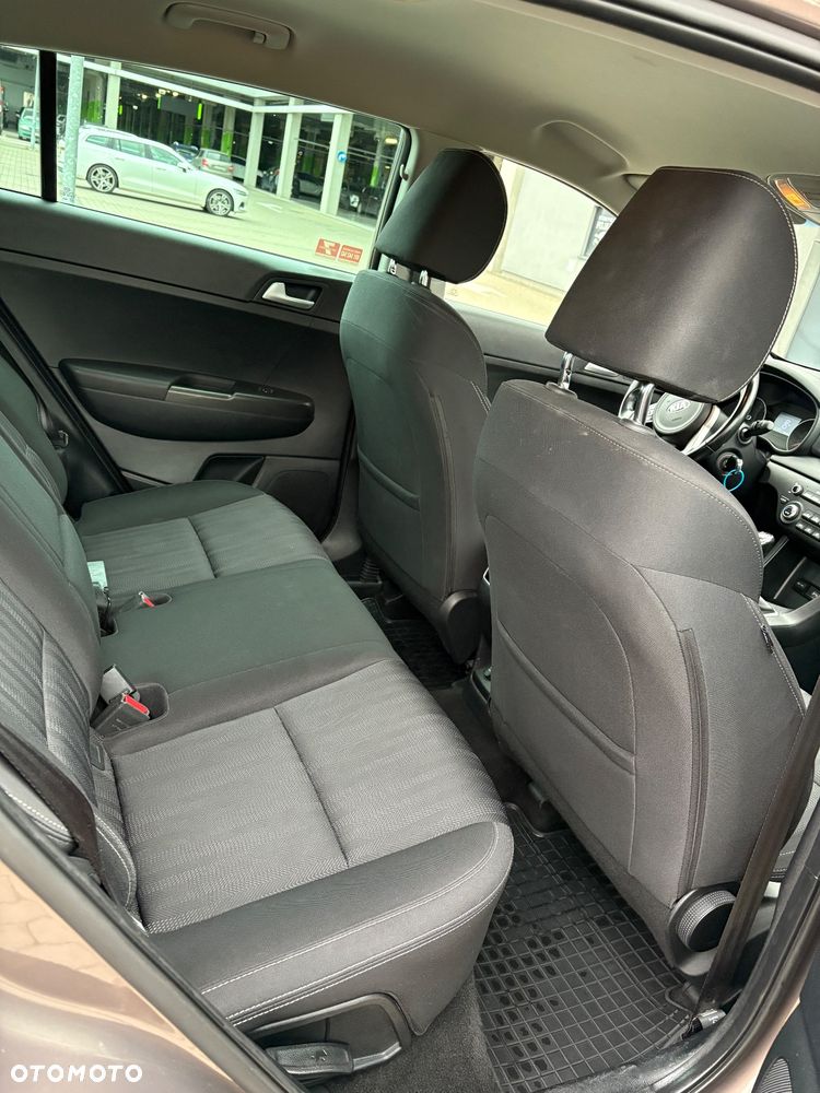 Kia Sportage 1.6 GDI M 2WD - 7