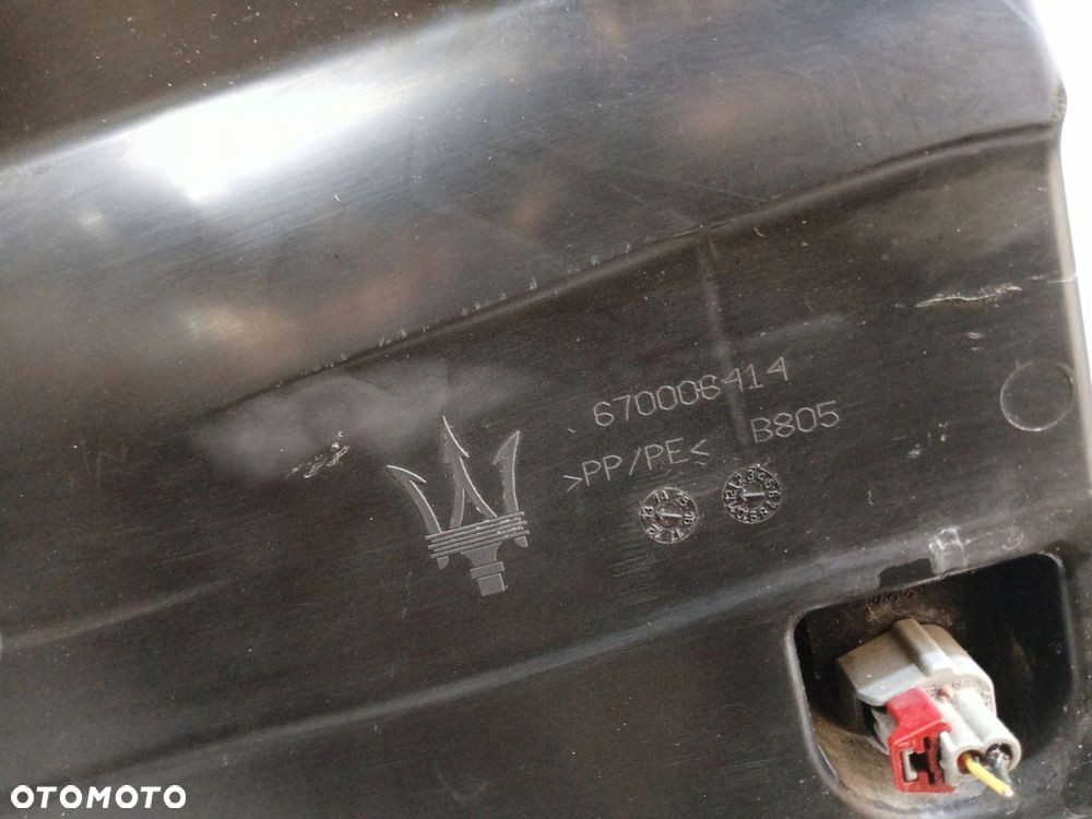 ZBIORNICZEK SPRYSKIWACZY MASERATI GHIBLI III (2013-2017) 3.0 V6 330KM 670006414 - 2