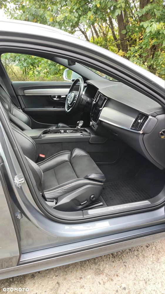 Volvo V90 D5 AWD R-Design - 16