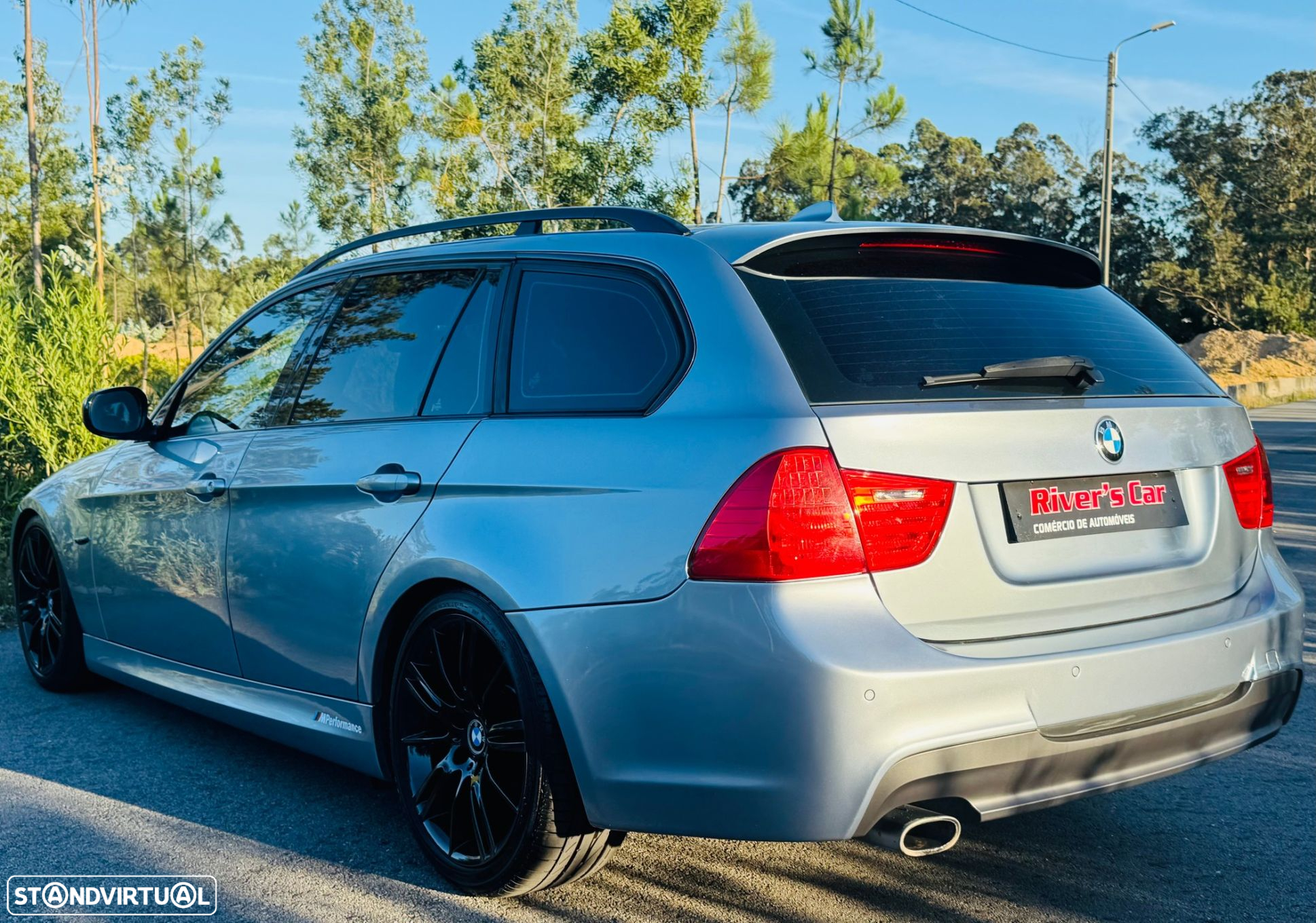BMW 320 d Touring Pack M - 15