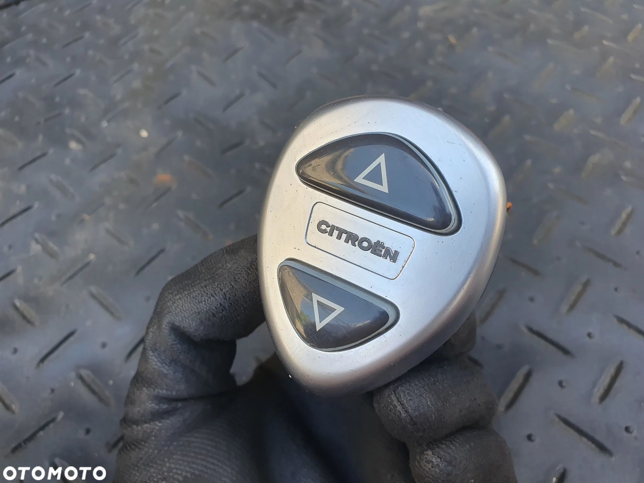 CITROEN C5 I LIFT  WŁĄCZNIK ZAWIESZENIA  + WTYCZKA INSTALACJA 9633261277 - 1