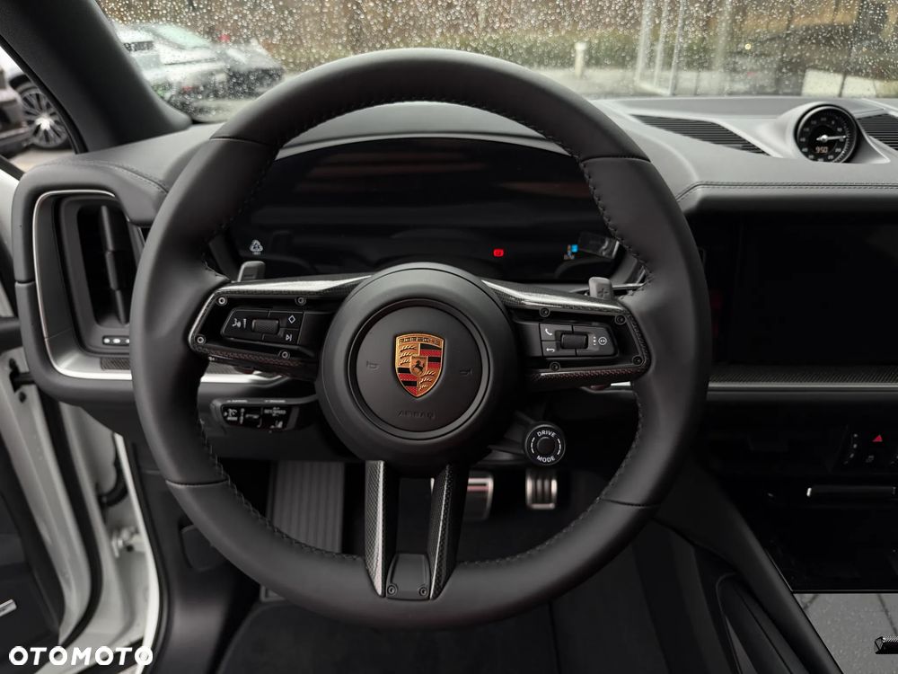 Porsche Cayenne - 29